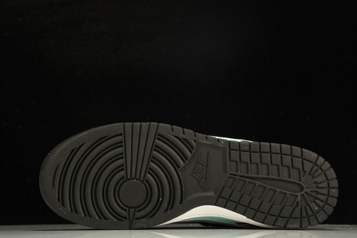 diamond S*pply co. x dunk low pro sb