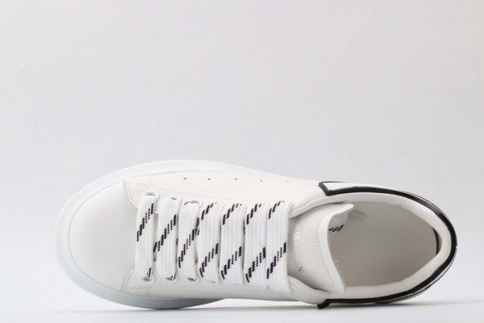Alexander McQueen sneaker