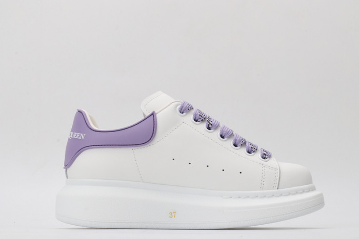 Alexander McQueen sneaker