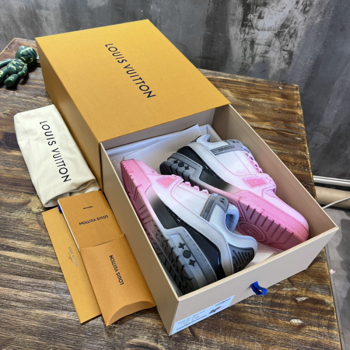 L&V SNEAKERS