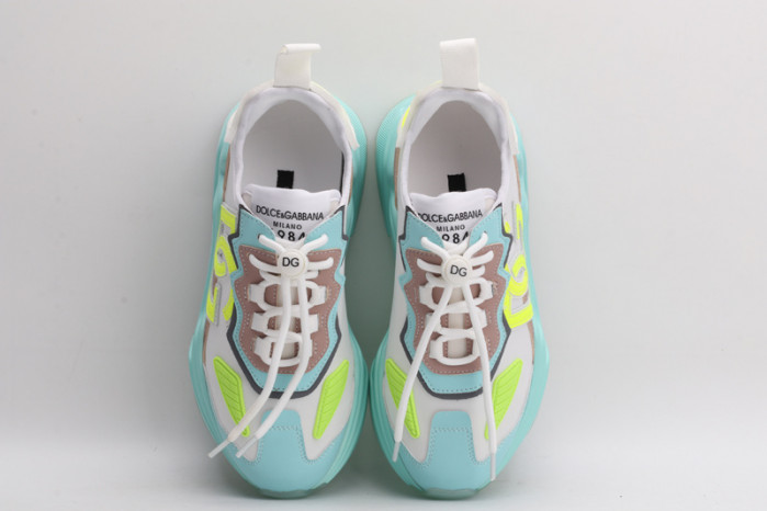 DG sneaker