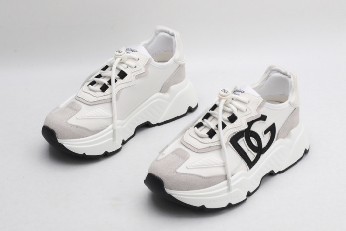 DG sneaker