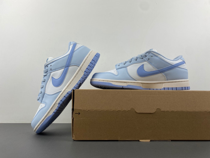 WMNS DUNK LOW NEXT NATURE