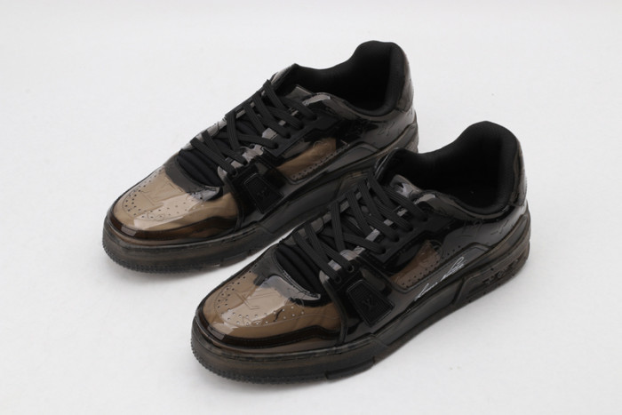 L&V SNEAKERS