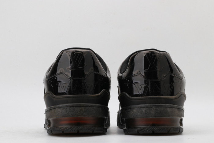 L&V SNEAKERS