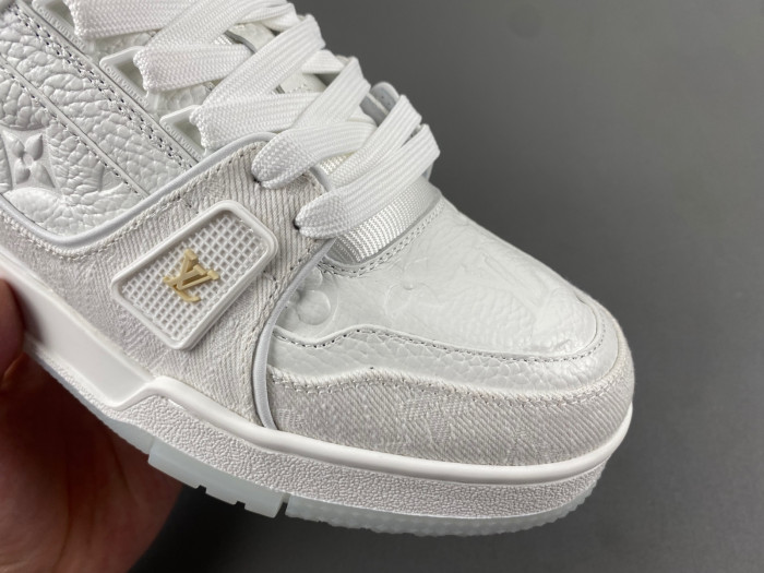 L&V SNEAKERS