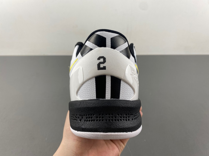 Nike Kobe 8 Protro “Mambacita” GiGi R.I.P FV6325-100