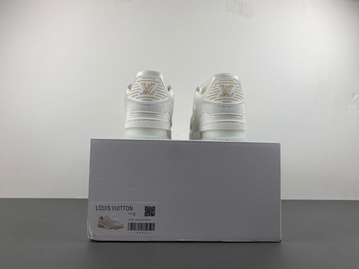 L&V SNEAKERS