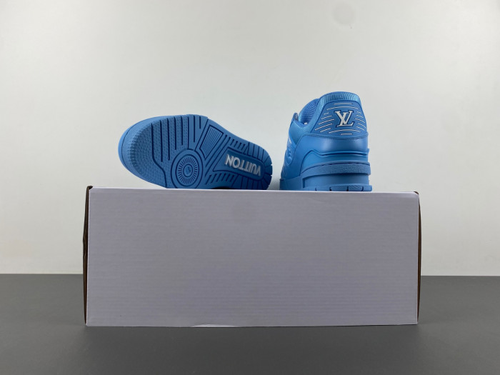 L&V SNEAKERS