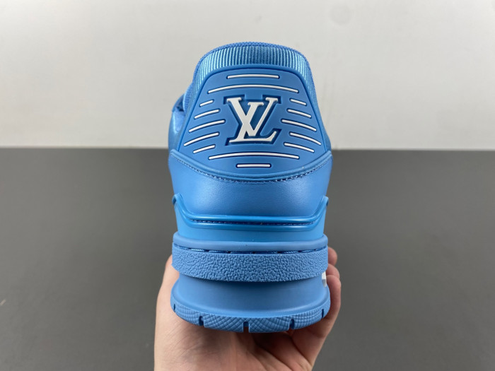 L&V SNEAKERS