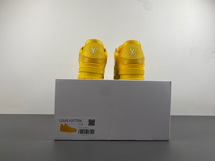 L&V SNEAKERS