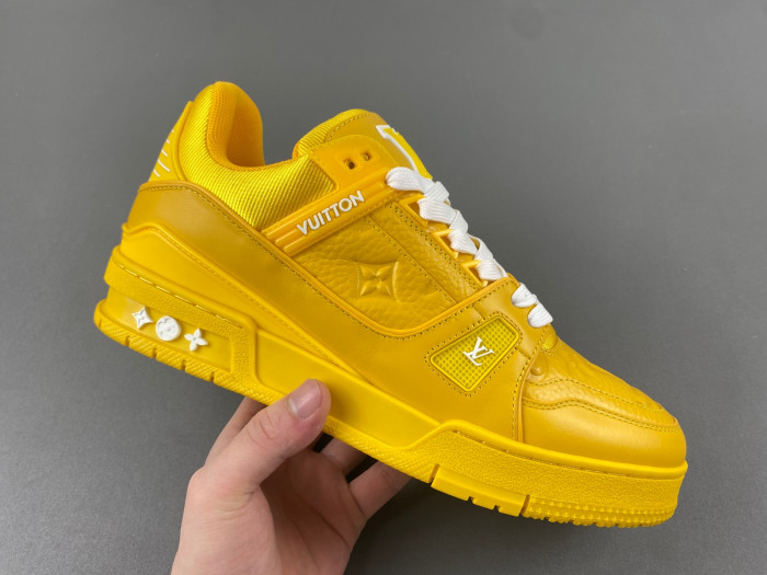 L&V SNEAKERS