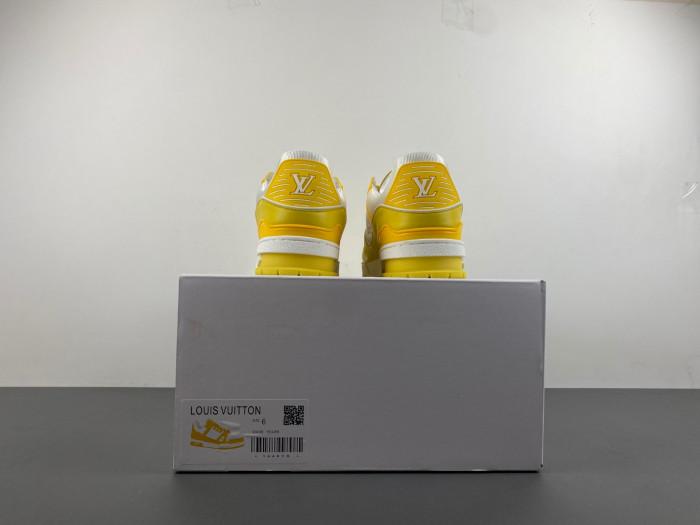 L&V SNEAKERS