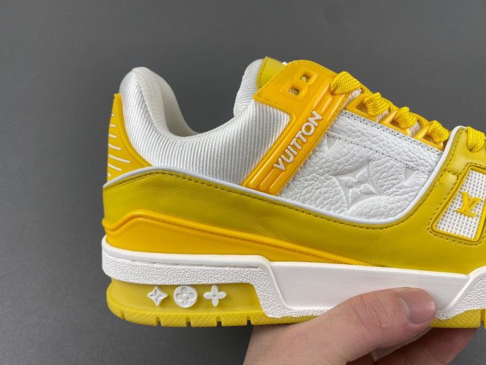 L&V SNEAKERS