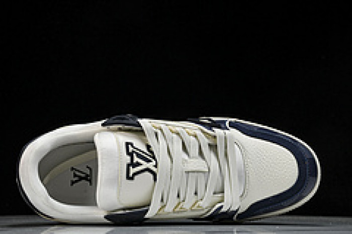 L&V SNEAKERS