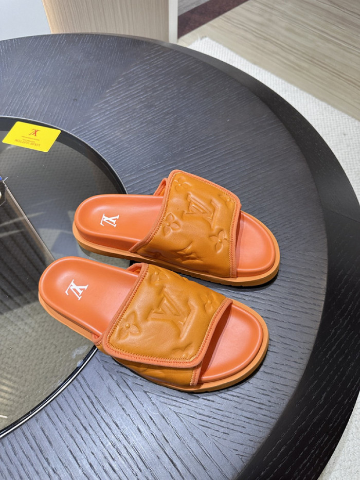 L&V SLIPPERS