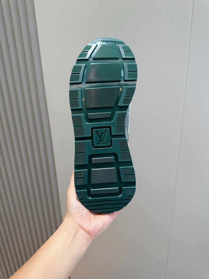 L&V SNEAKERS