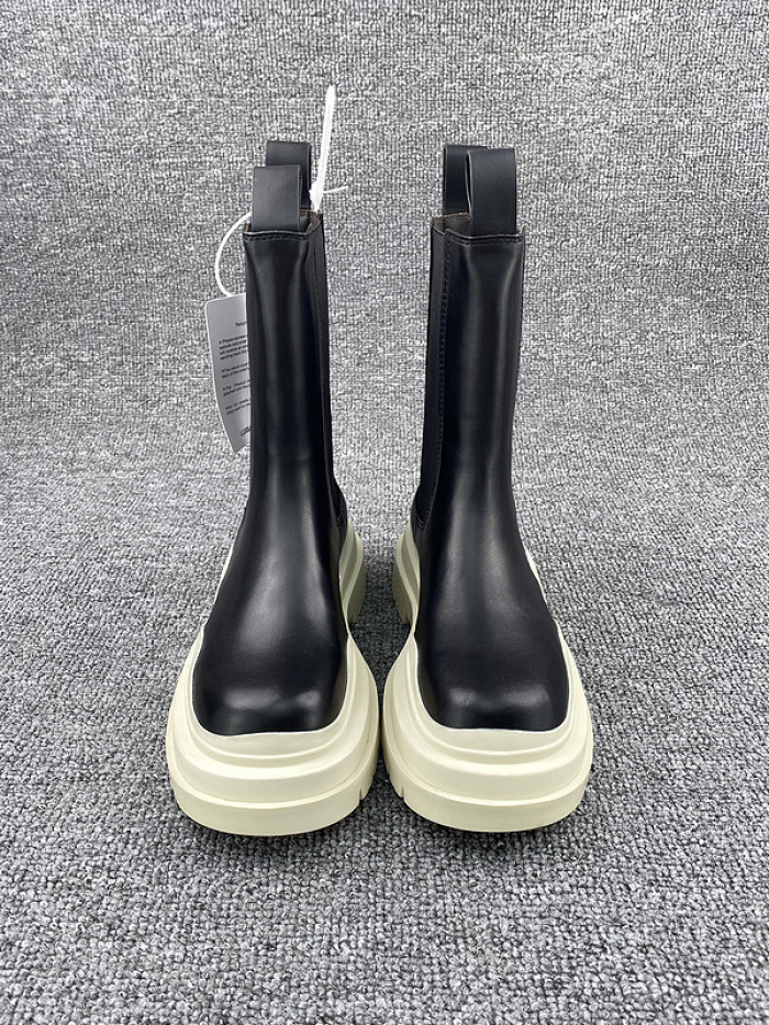 Bo*te*ga ve*ne*ta sneaker