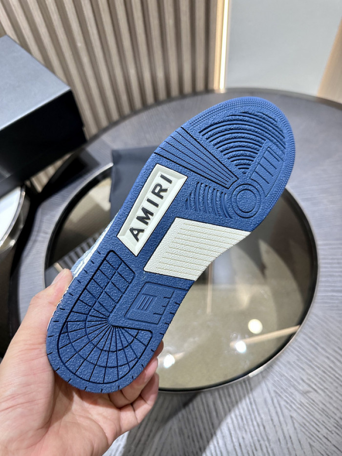 AM1R1 SNEAKERS