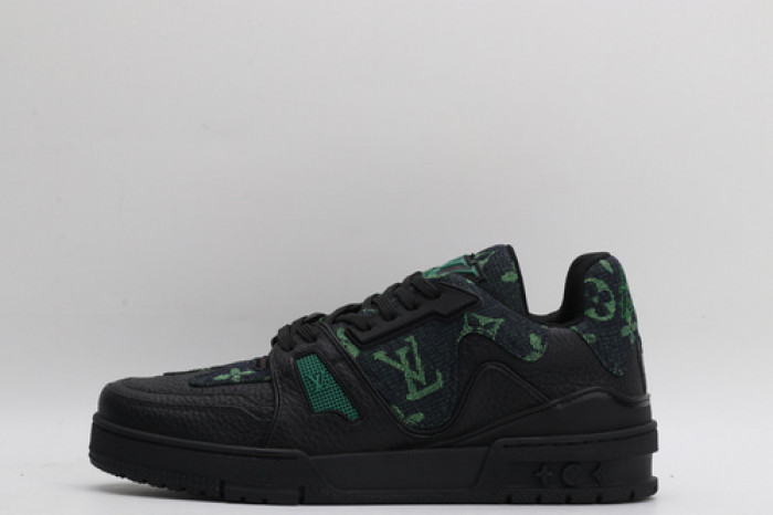 L&V SNEAKERS