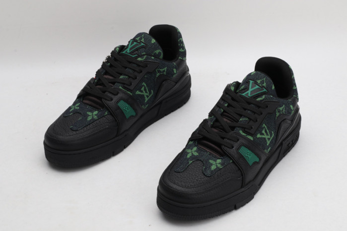 L&V SNEAKERS