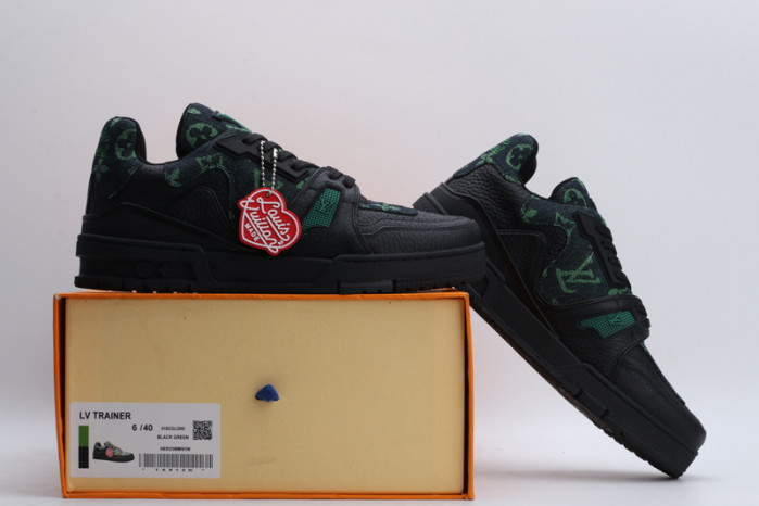 L&V SNEAKERS