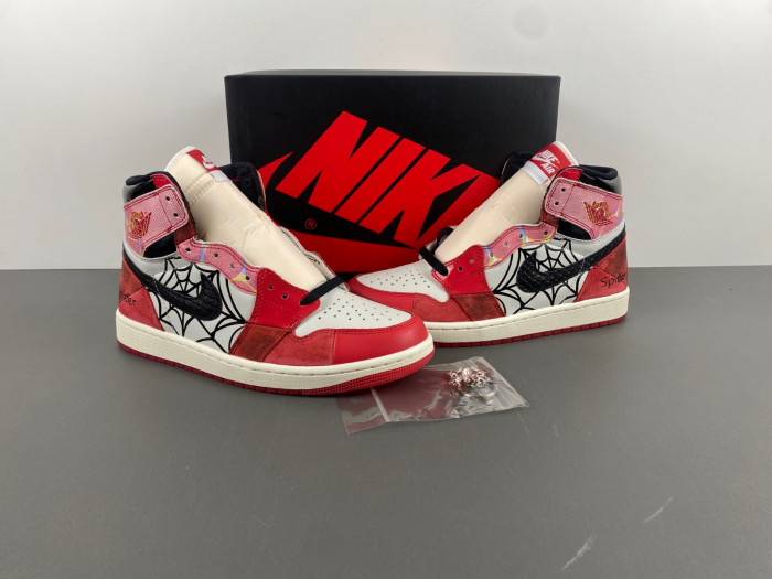 Air Jordan 1 High OG “Next Chapter”SPIDEr 2.0 DV1748-601