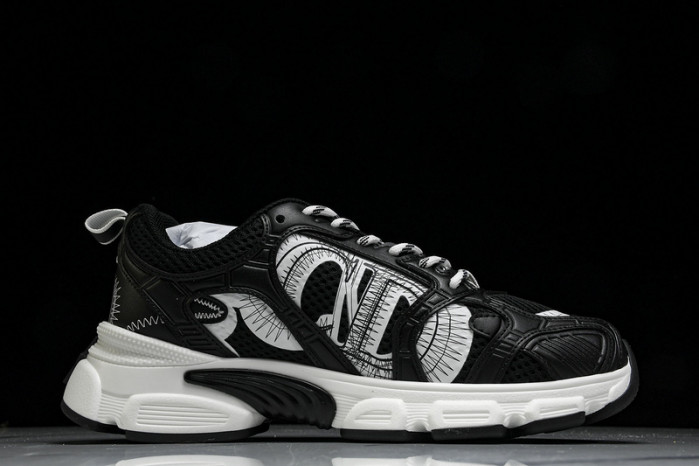 D designer sneaker
