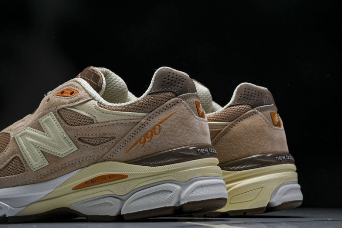 New Balance M990SZ3