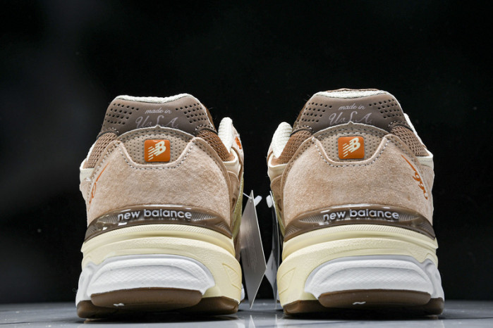 New Balance M990SZ3