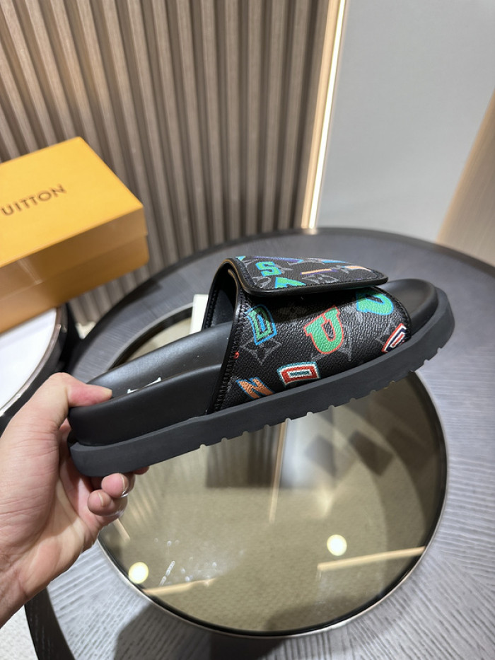 L&V SLIPPERS