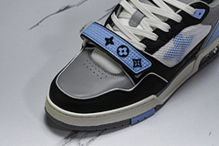 L&V SNEAKERS