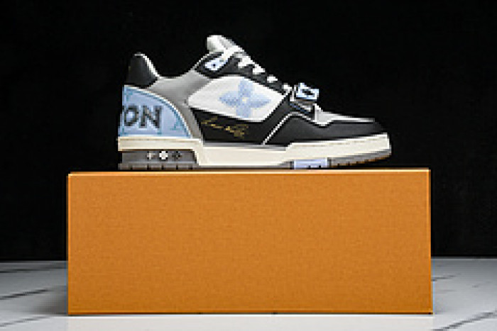 L&V SNEAKERS