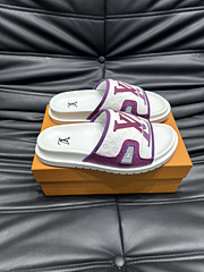 L&V SLIPPERS