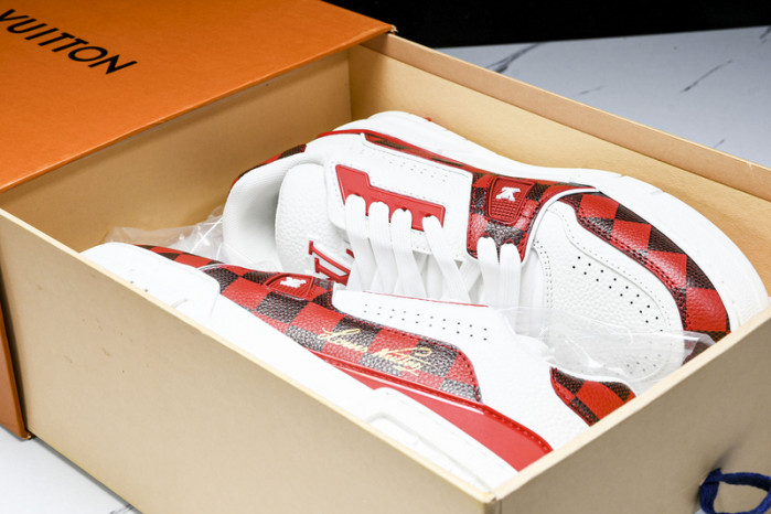 L&V SNEAKERS