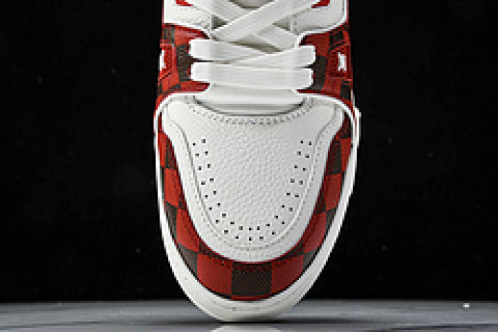 L&V SNEAKERS