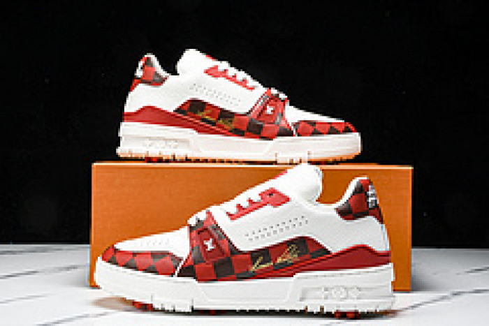 L&V SNEAKERS