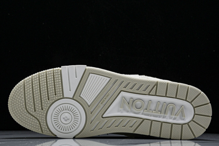 L&V SNEAKERS