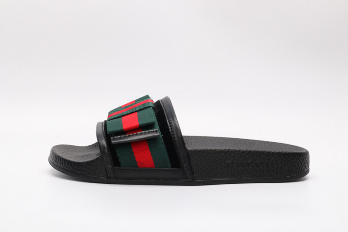 G DESIGNER SLIPPERS