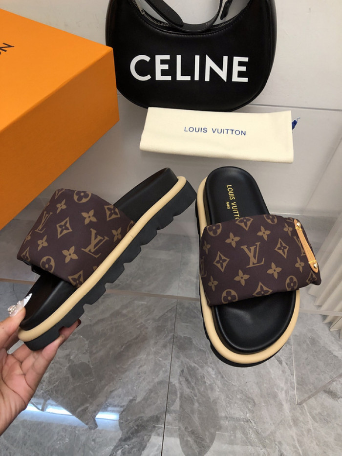 L&V SLIPPERS