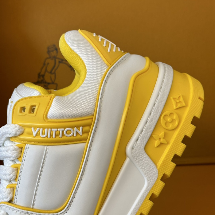 L&V SNEAKERS