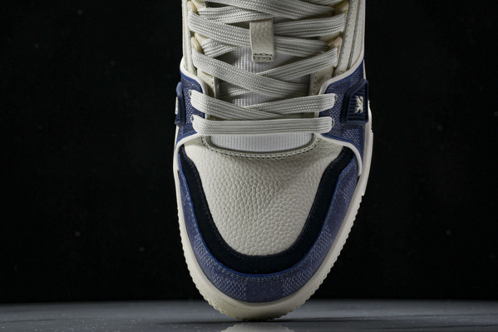 L&V SNEAKERS