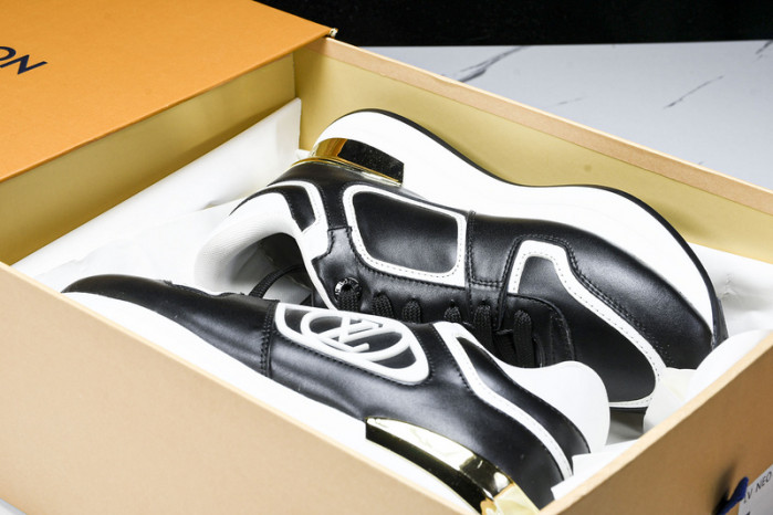 L&V SNEAKERS