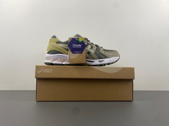 As*ic*ss shoes
