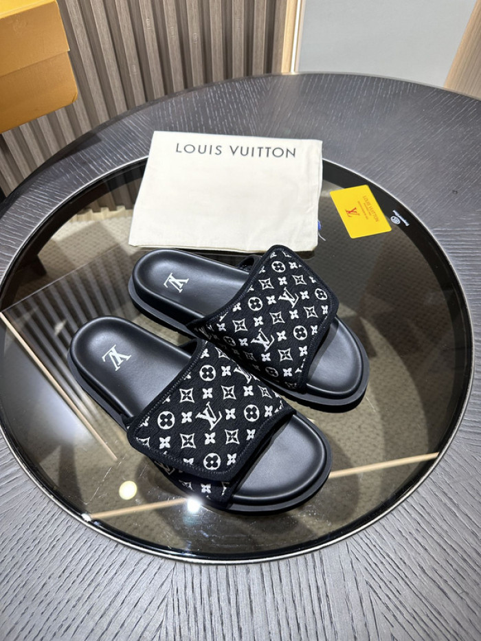 L&V SLIPPERS