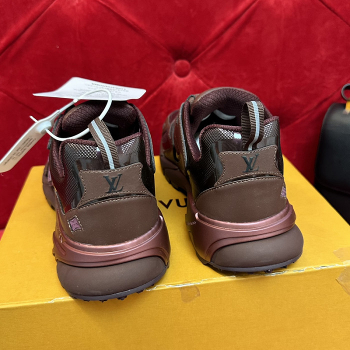 L&V SNEAKERS
