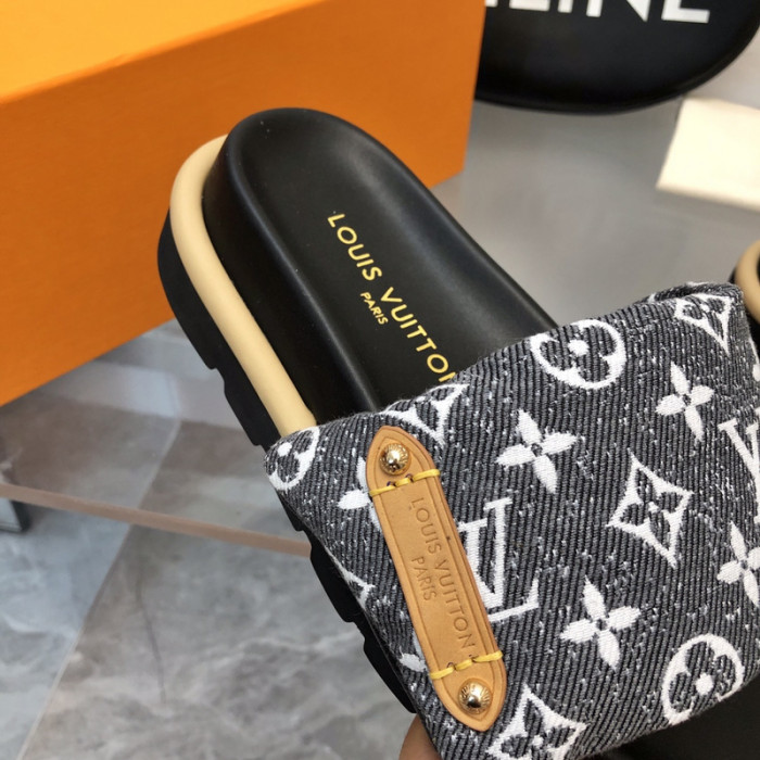 L&V SLIPPERS