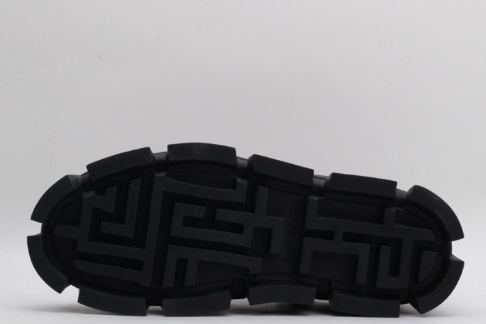 VER DESIGNER SNEAKERS