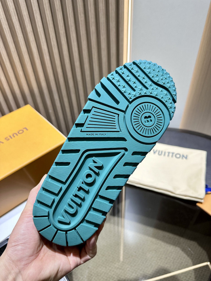 L&V SNEAKERS