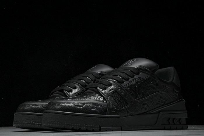 L&V SNEAKERS